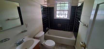 1500 Maple St in Greensboro, NC - Building Photo - Building Photo