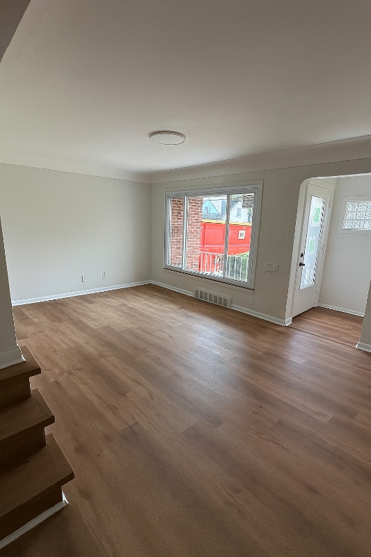 18205 Dalewood Ave in Maple Heights, OH - Building Photo - Building Photo