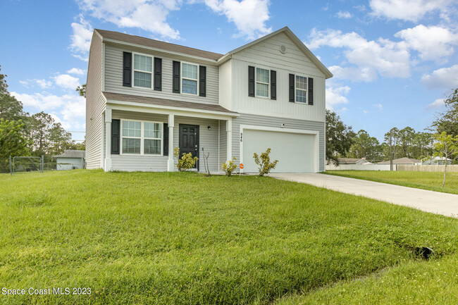 946 Aurelia Ave SE in Palm Bay, FL - Building Photo - Building Photo