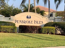 17001 NW 22nd St in Pembroke Pines, FL - Building Photo