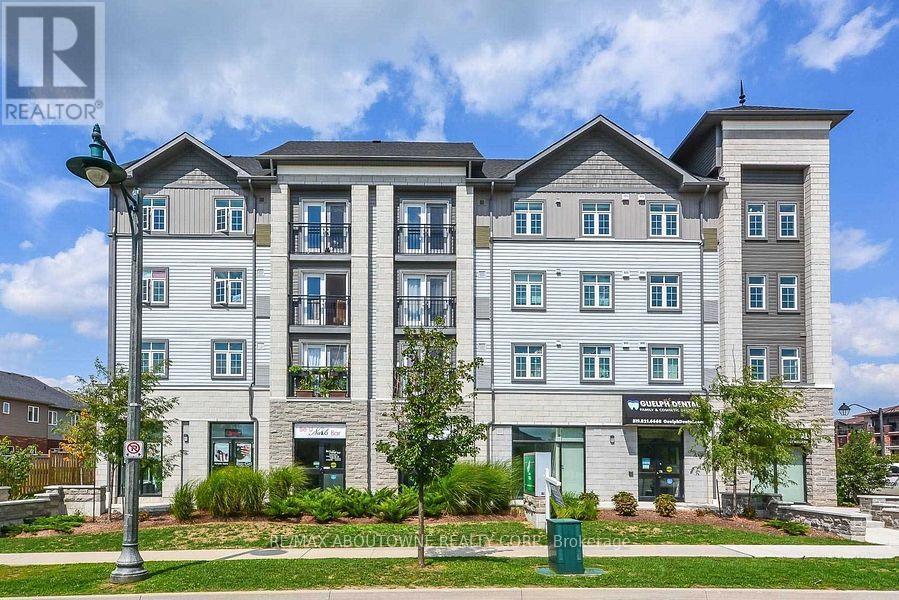 64 Frederick Dr in Guelph, ON - Building Photo