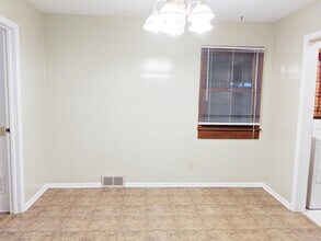 214 S Hillsdale Ct in Bloomington, IN - Building Photo - Building Photo