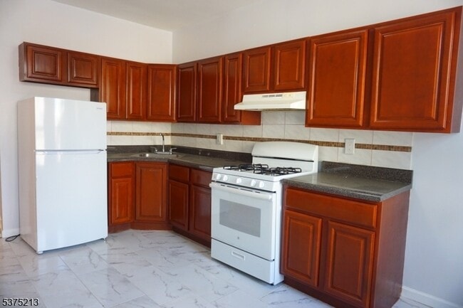 property at 124 Ridge St