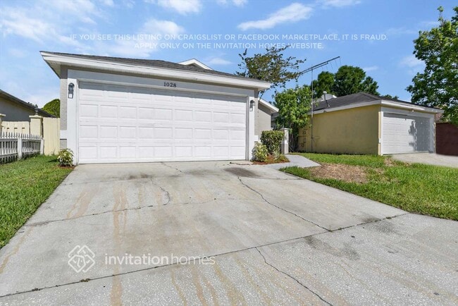 property at 1028 Florida Holly Dr