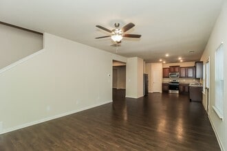 134 Innis Brk Cir in Cartersville, GA - Building Photo - Building Photo