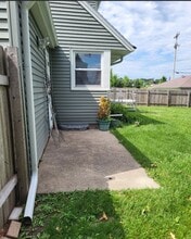 W158N9026 Charles Dr in Menomonee Falls, WI - Building Photo - Building Photo