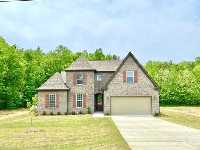 392 Crimsonwood Dr in Byhalia, MS - Building Photo - Building Photo