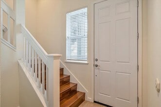581 Bridgeport Ter in Sunnyvale, CA - Building Photo - Building Photo
