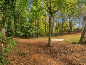 5291 Happy Hollow Rd in Doraville, GA - Building Photo - Building Photo