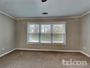 1503 Elena Dr in Mcdonough, GA - Foto de edificio - Building Photo