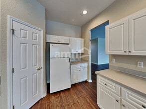 1025 Brenton Manor Dr in Winter Haven, FL - Building Photo - Building Photo