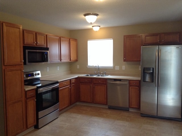 3726 Indigo Blue Blvd in Whitestown, IN - Building Photo - Building Photo