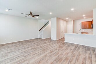 11938 Amber Oak Wy in Tomball, TX - Building Photo - Building Photo