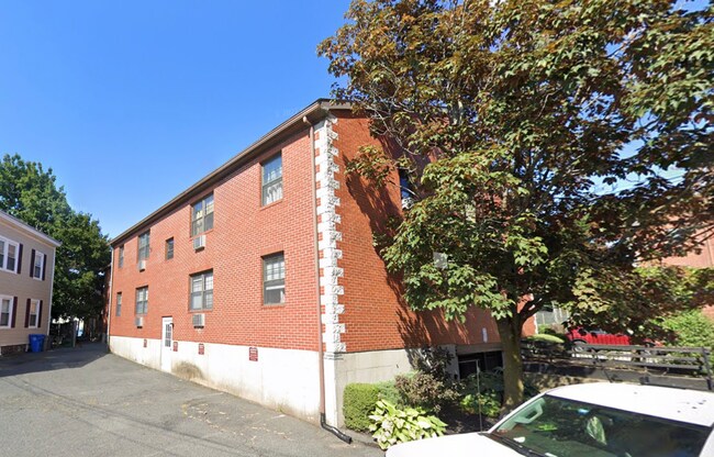 property at 1 Fountain St