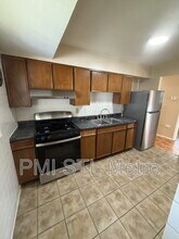 329 Caithness Rd in St. Louis, MO - Building Photo - Building Photo