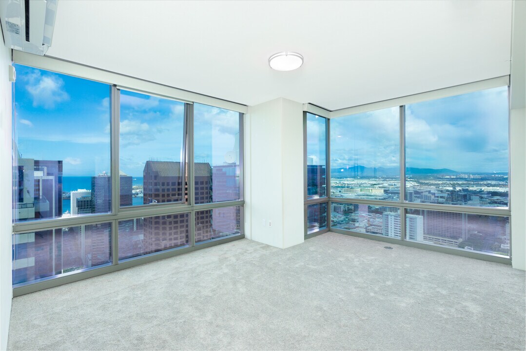 1200 Queen Emma St, Unit 3901 in Honolulu, HI - Building Photo