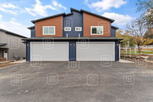 307 S Grady Ln in Spokane Valley, WA - Building Photo - Building Photo