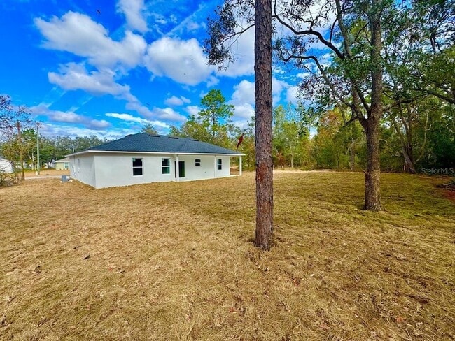 228 W Brimson Pl in Citrus Springs, FL - Foto de edificio - Building Photo