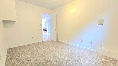 4471 Westminster Hwy in Richmond, BC - Building Photo - Building Photo