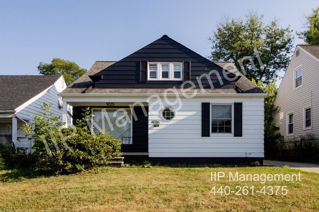property at 4086 Hinsdale Rd