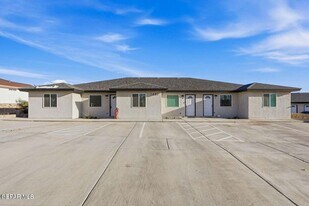 1483 O Sullivan Dr in Horizon City, TX - Building Photo