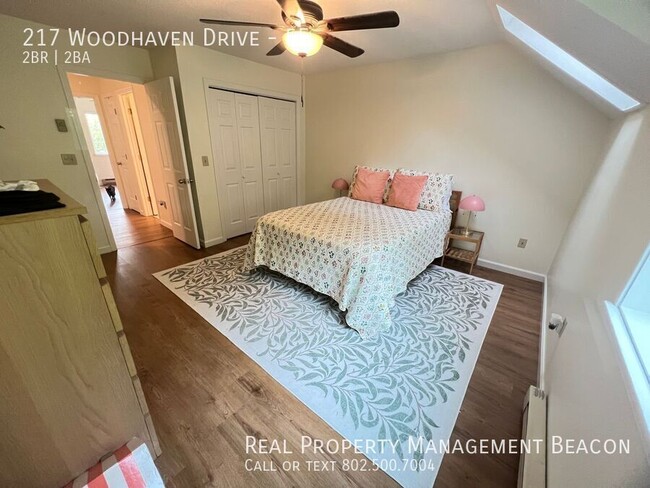 217 Woodhaven Dr in Hartford, VT - Building Photo - Building Photo