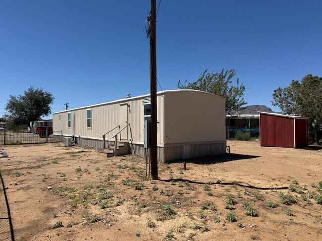 3215 Northfield Ave in Kingman, AZ - Building Photo - Building Photo