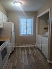 207 Pine Grove Trail in Kill Devil Hills, NC - Building Photo - Building Photo