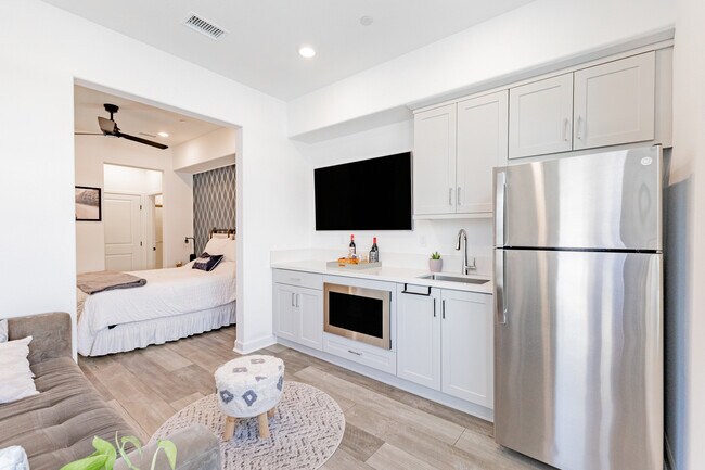 10405 Galen Way in San Diego, CA - Building Photo - Building Photo