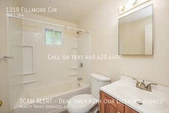 1319 Fillmore Cir in Lorain, OH - Foto de edificio - Building Photo
