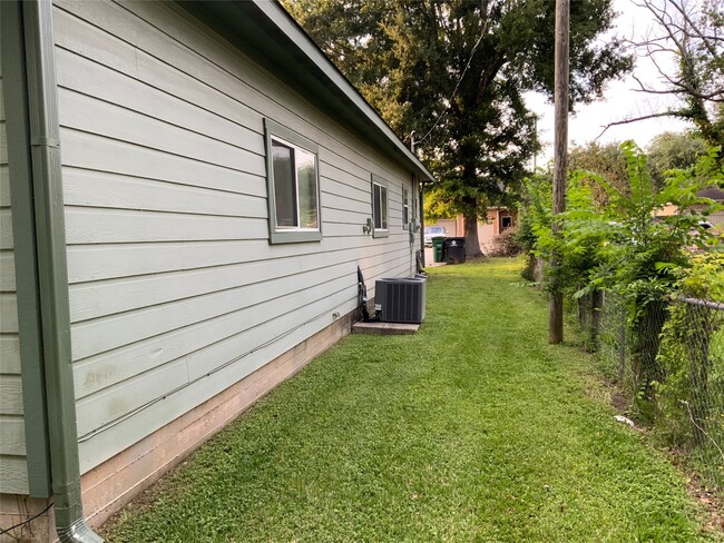 property at 3006 Bolt St