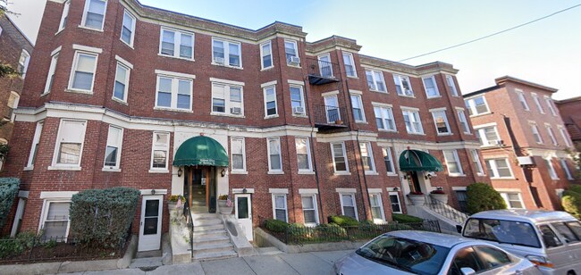 11 Barrows St, Unit 1A