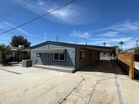 33371 Tubac Trail in Thousand Palms, CA - Building Photo