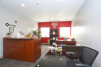 Crimson Villas in Pittsburg, KS - Building Photo - Interior Photo