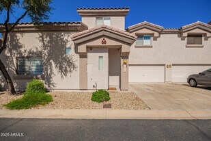 7978 W Beck Ln in Peoria, AZ - Building Photo