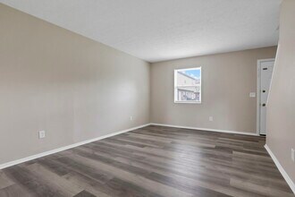 6882 Garden Terrace Rd in Columbus, OH - Building Photo - Building Photo