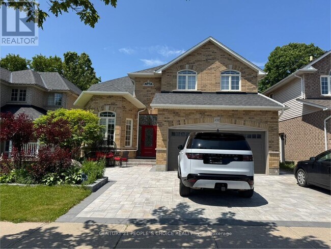 452 Britannia Ave E in Oshawa, ON - Building Photo - Building Photo