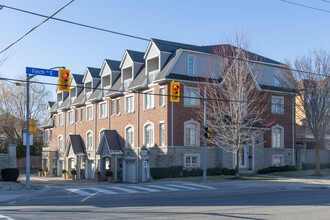 9 Hayes Ln in Toronto, ON - Building Photo - Primary Photo