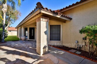 10262 E Clinton St in Scottsdale, AZ - Building Photo - Building Photo