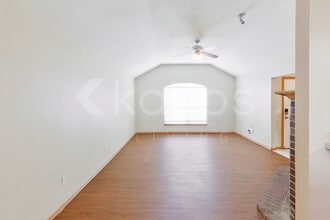 1129 NE 8th St in Moore, OK - Building Photo - Building Photo