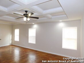 4929 Stowers Blvd in San Antonio, TX - Building Photo - Building Photo