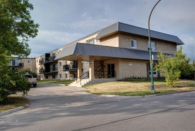 property at 53-53 Southpark Dr