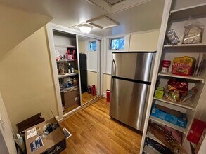 363 Beacon St, Unit 1 in Boston, MA - Foto de edificio - Building Photo