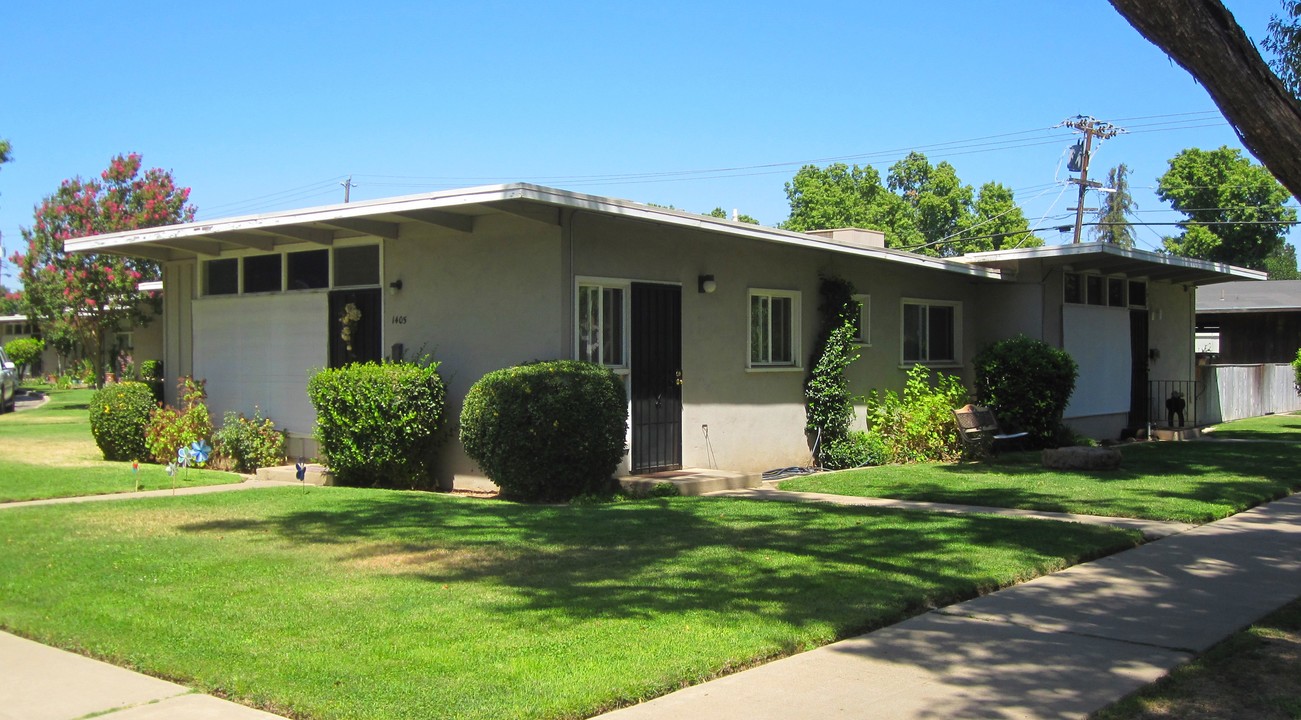 1911 U St in Merced, CA - Building Photo