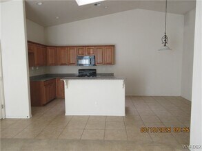 815 Vista Grande Dr in Kingman, AZ - Building Photo - Building Photo
