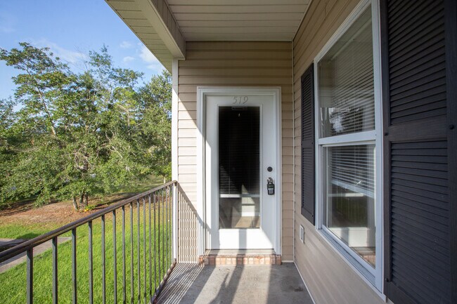 15815 Adam Rd, Unit 519 in Biloxi, MS - Building Photo - Building Photo