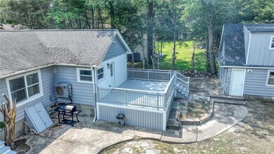 28 Cottage St in Wurtsboro, NY - Building Photo - Building Photo