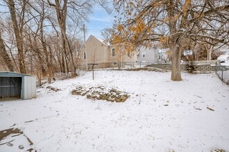 6905 N 33rd St in Omaha, NE - Building Photo - Building Photo