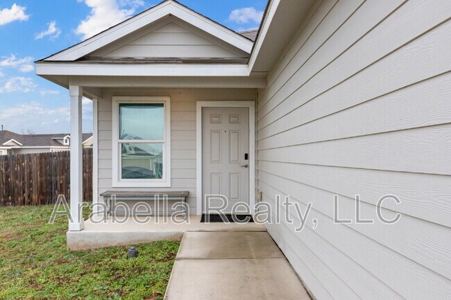 12006 Still Pass in San Antonio, TX - Building Photo - Building Photo