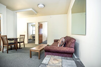 RIDGETOP Apartments in Collegetown photo'